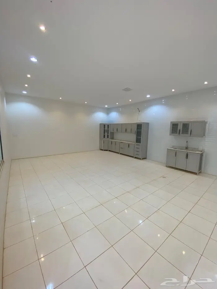 استراحة فاخرة للبيع 19