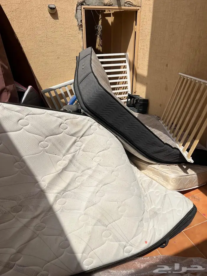 سرير نفرين ونفر مجانا مستخدم مجانا في حي العقيق الرياض 0