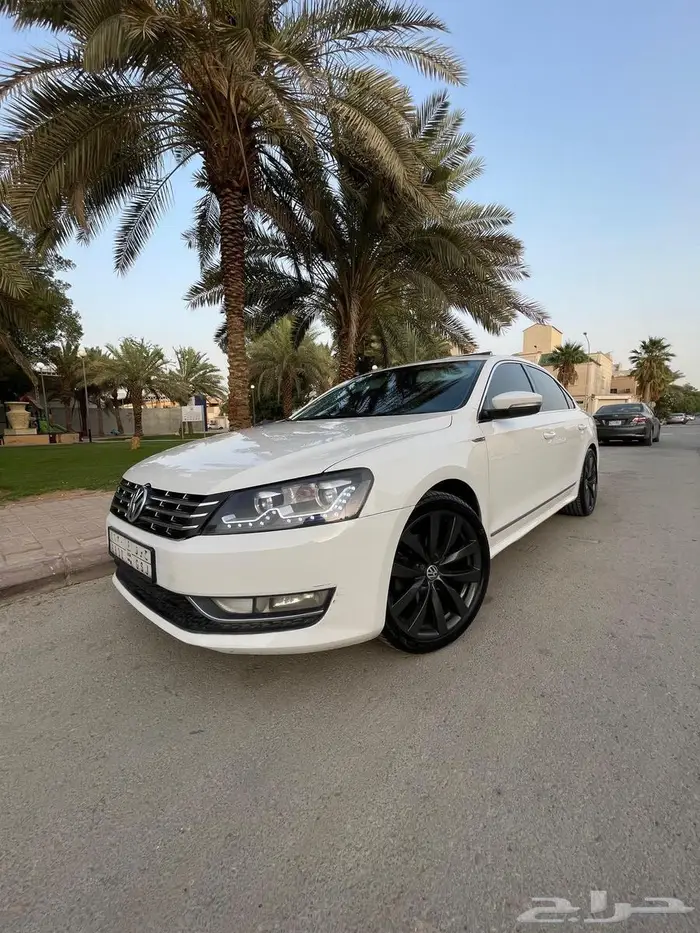 للبيع فلولكس واجن باسات 2014 10