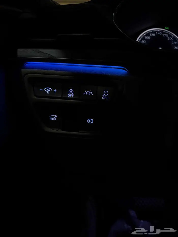 جينسس G80 رويال موديل 2021 32