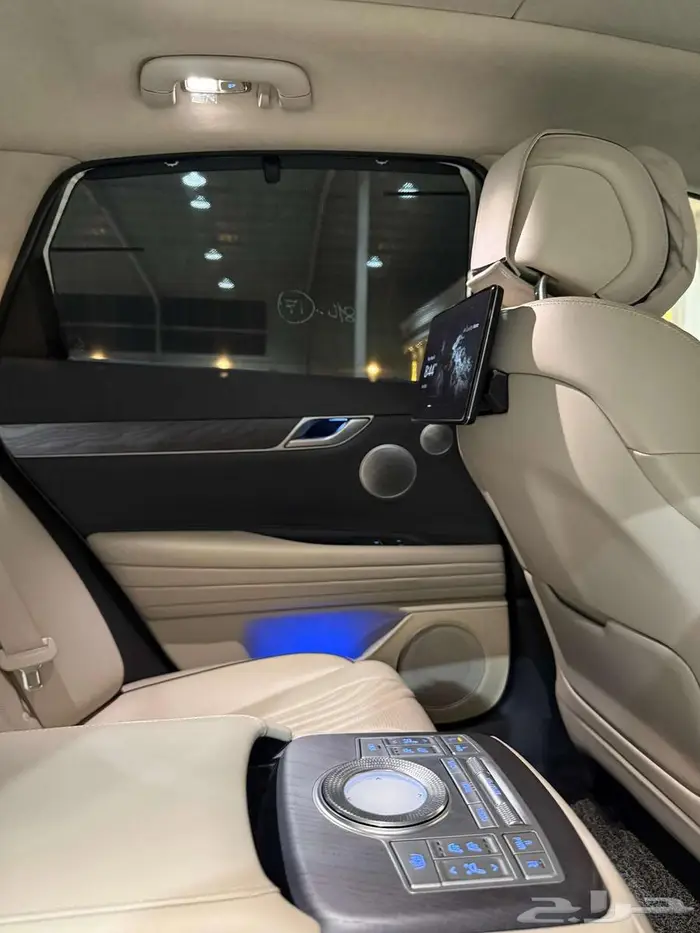 جينسس G80 رويال موديل 2021 42