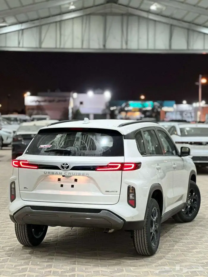 تويوتا اوربان كروز استاندر GL -2026 4