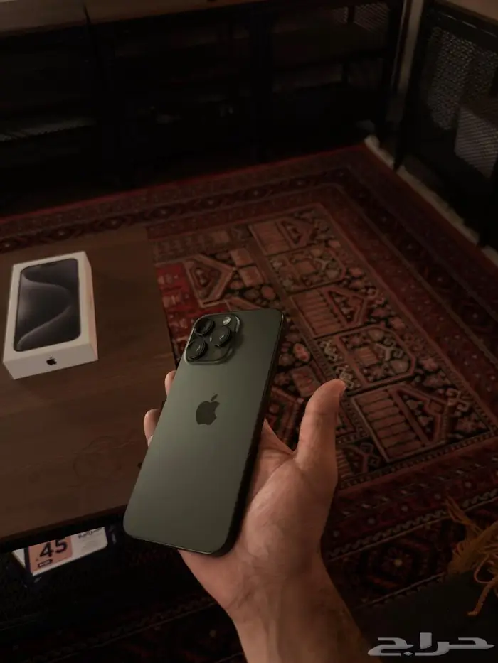 ايفون 15 بروماكس 256 جيجا نظيف جد ا . 1