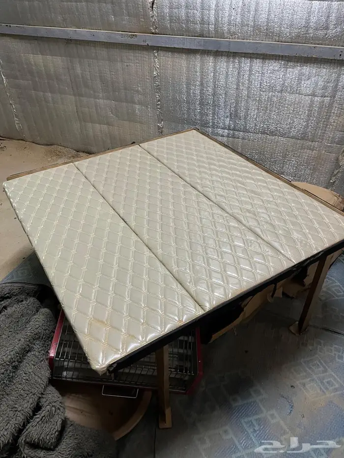 طبق وتنك ماء 0