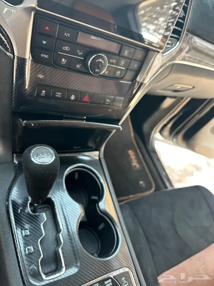 جراند شيروكي 22