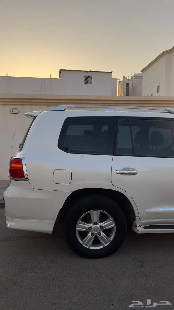 لاندكروزر 2009 معدل 2015 داخلي خارجي 3