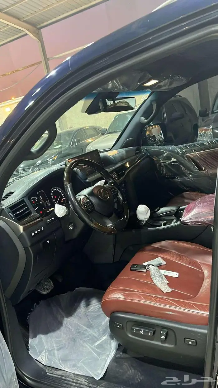 لكزس جيب LX570 فل كامل سعودي موديل 2016 7