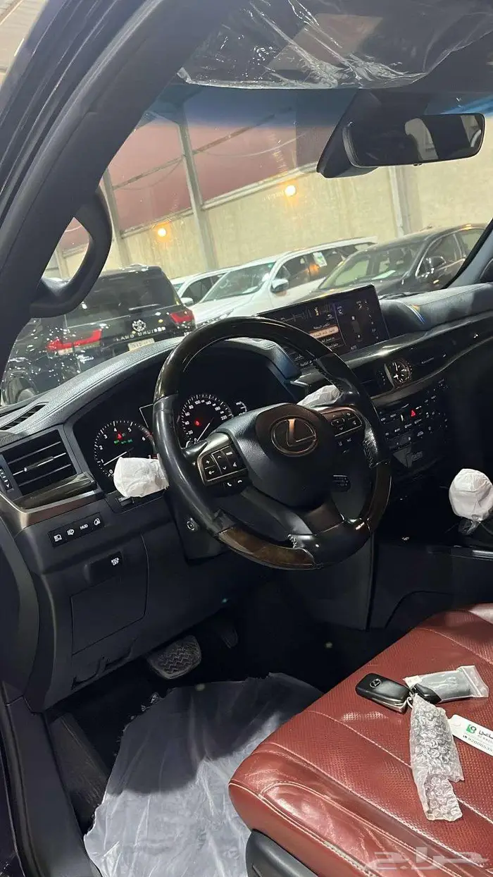 لكزس جيب LX570 فل كامل سعودي موديل 2016 8
