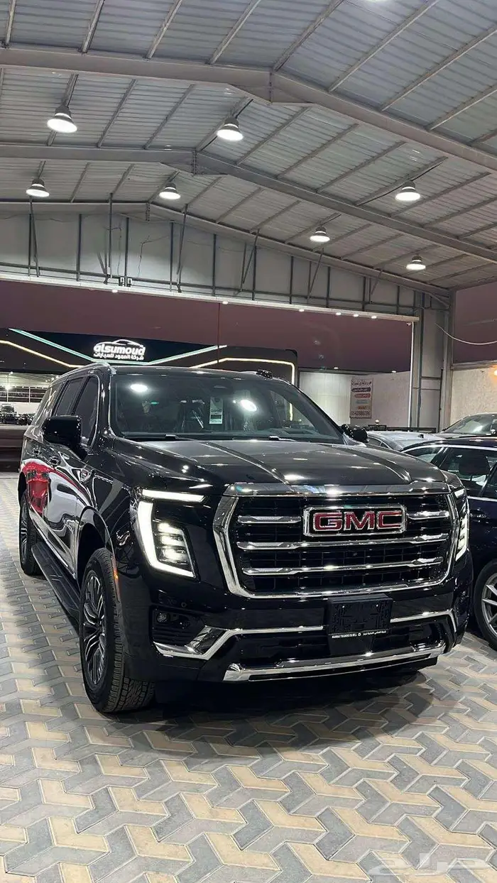 جيمس يوكن الفيشن طويل وارد قطري موديل 2025 1