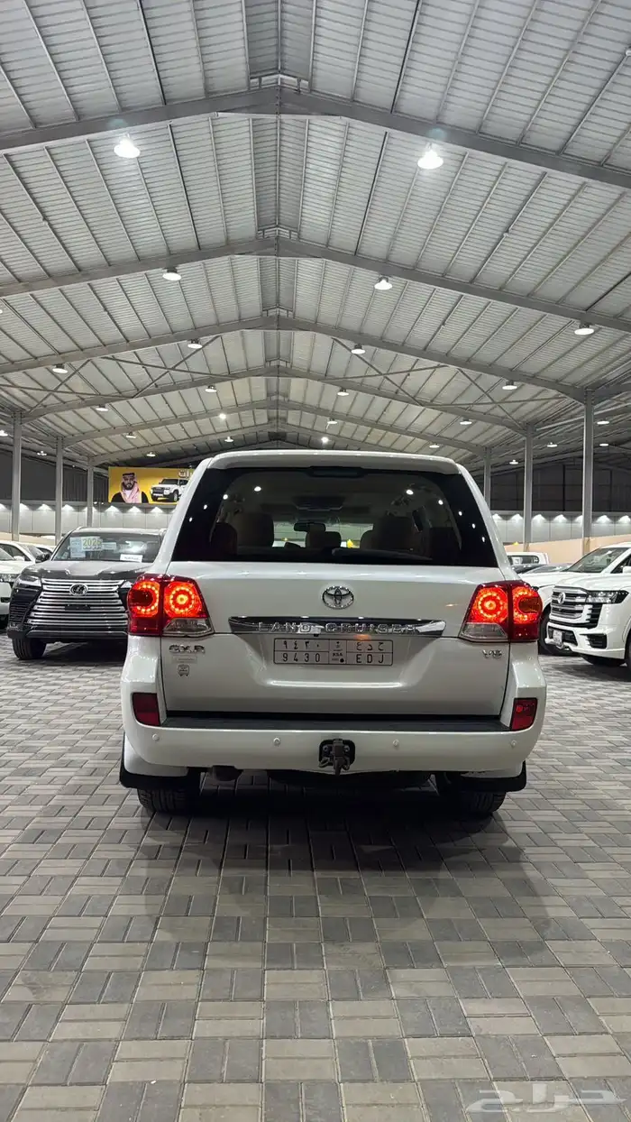 لاندكروزر جي اكس ار 2014 2