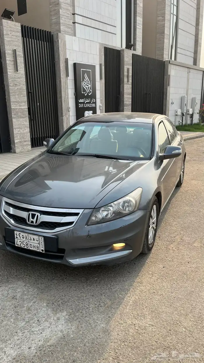 هوندا أكورد 2012 13