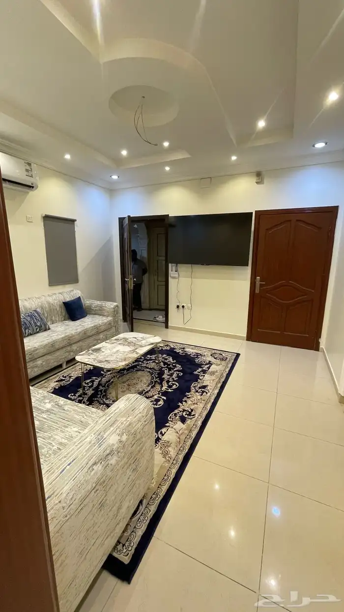 شقة مفروشة اربع غرف في جدة حي الواحة 7