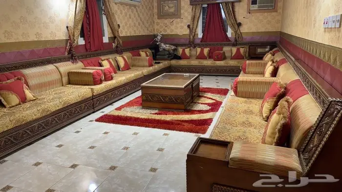 كنب للبيع 4 في 6 3