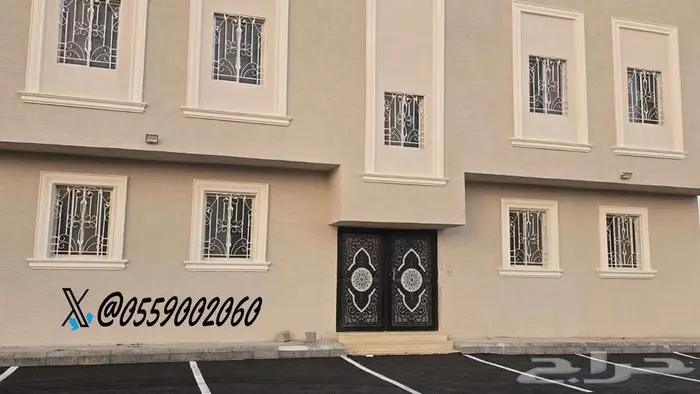 ملحق تمليك 4 غرف وصالة و3 دورات مياة مصعد راكب 1