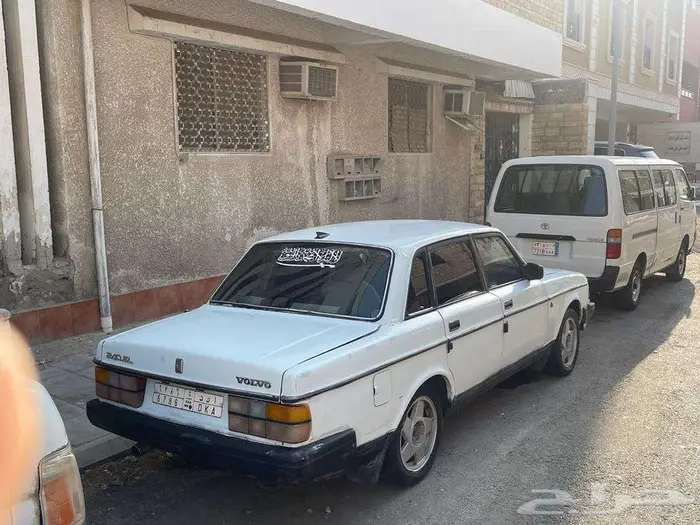 قطع غيار مستعمل فولفو 240   940  s40 0