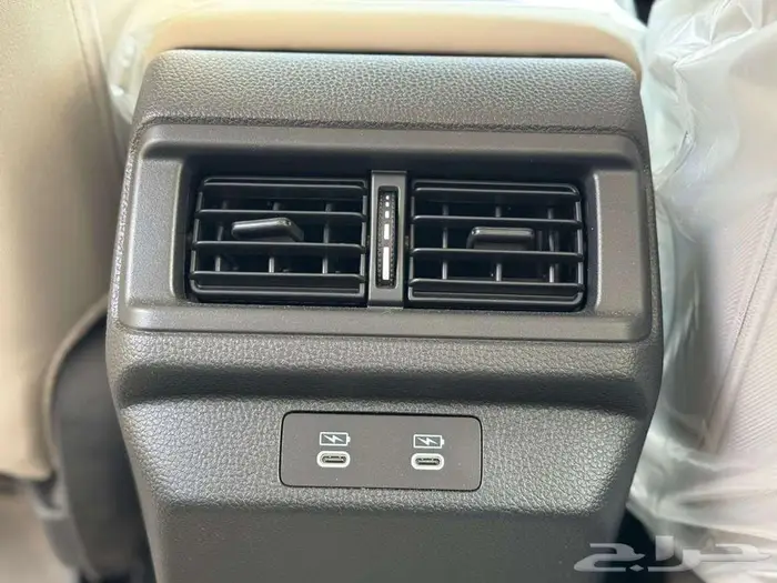 هوندا اكورد LX استاندر موديل 2025 10