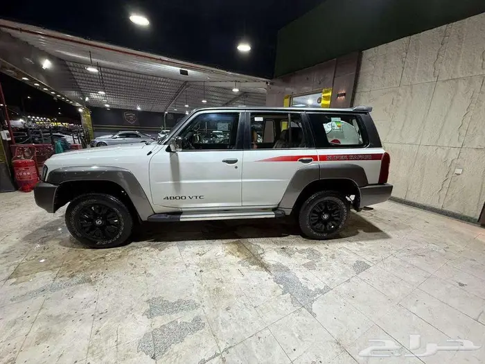 نيسان سوبر سفاري 2020 0