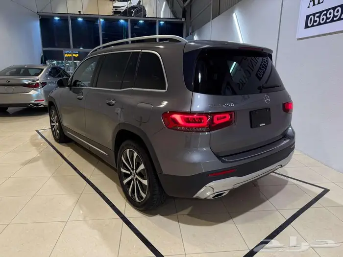 2021 مرسيدس بنز GLB 250 4MATIC 3