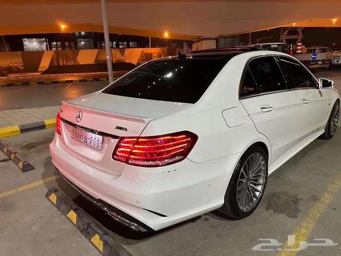 Mercedes E300 2016 9