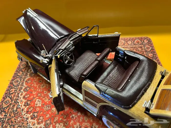 للبيع مجسم سيارة كرايزلر Chrysler Town Country 1948مقاس 1 24 6