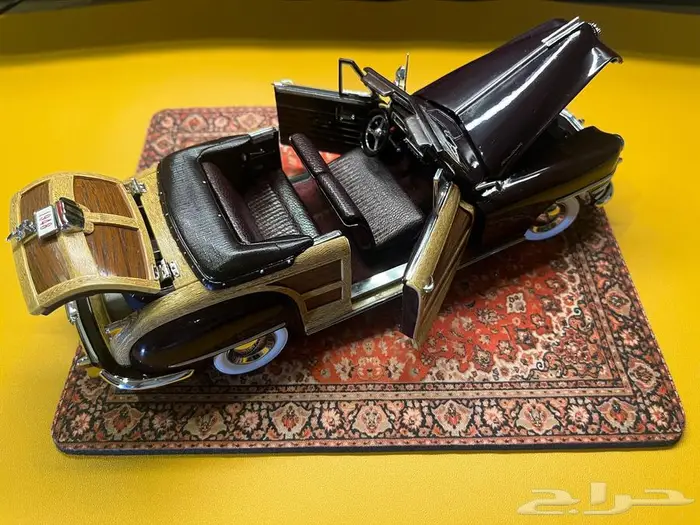للبيع مجسم سيارة كرايزلر Chrysler Town Country 1948مقاس 1 24 5