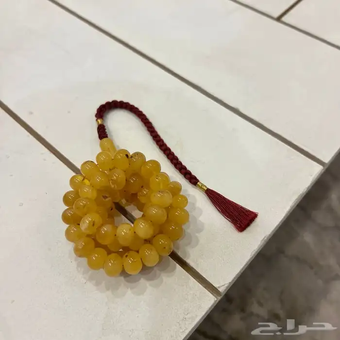 سبحة كهرمان 2