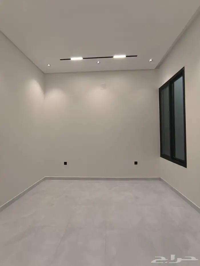 ادوار فاخره للبيع الرياض بوابه الشرق 7
