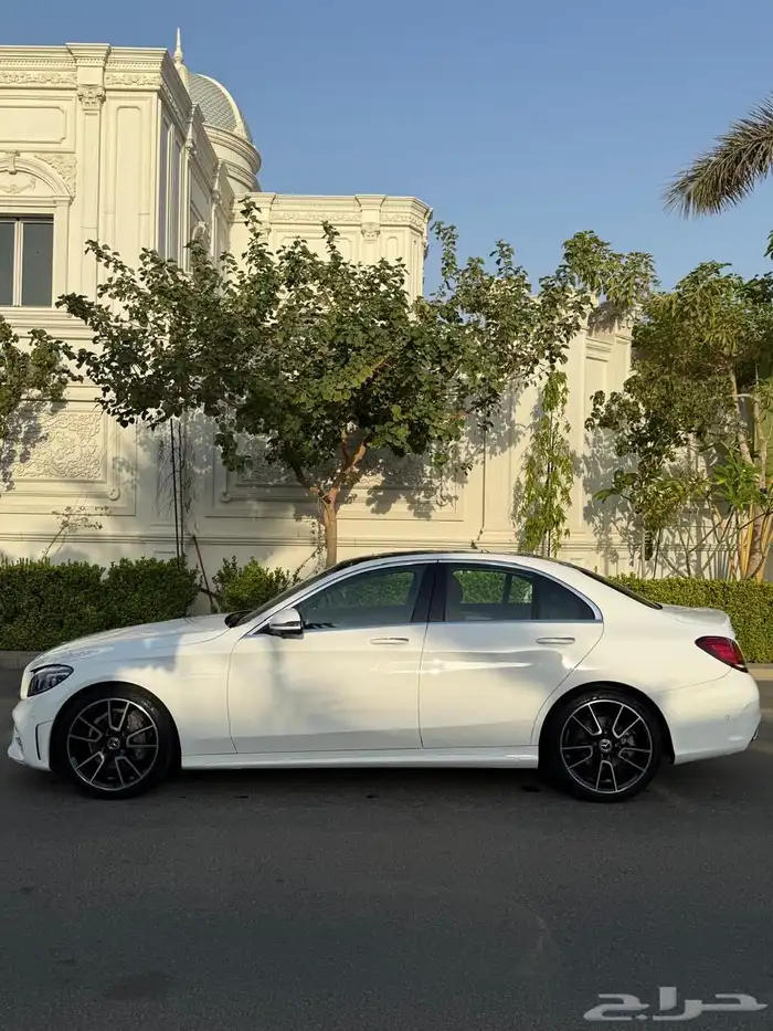 مرسيدس C200 Kit-AMG 2019 مواصفات خاصة - عداد 27 الف 2