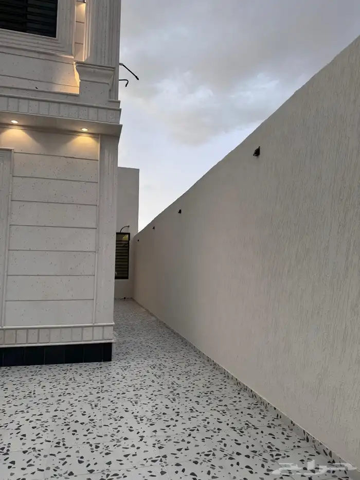 فلل دبلوكس للبيع مخطط الخليج 1