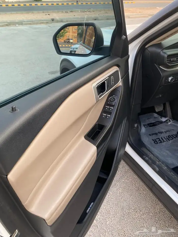 Ford Explore 2020 XLT Full option (توكيلات الجزيرة) 11