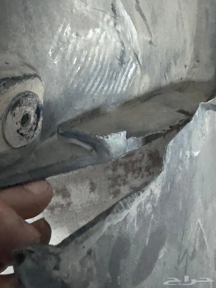 قطع غيار لاندكروزر ويارس 5