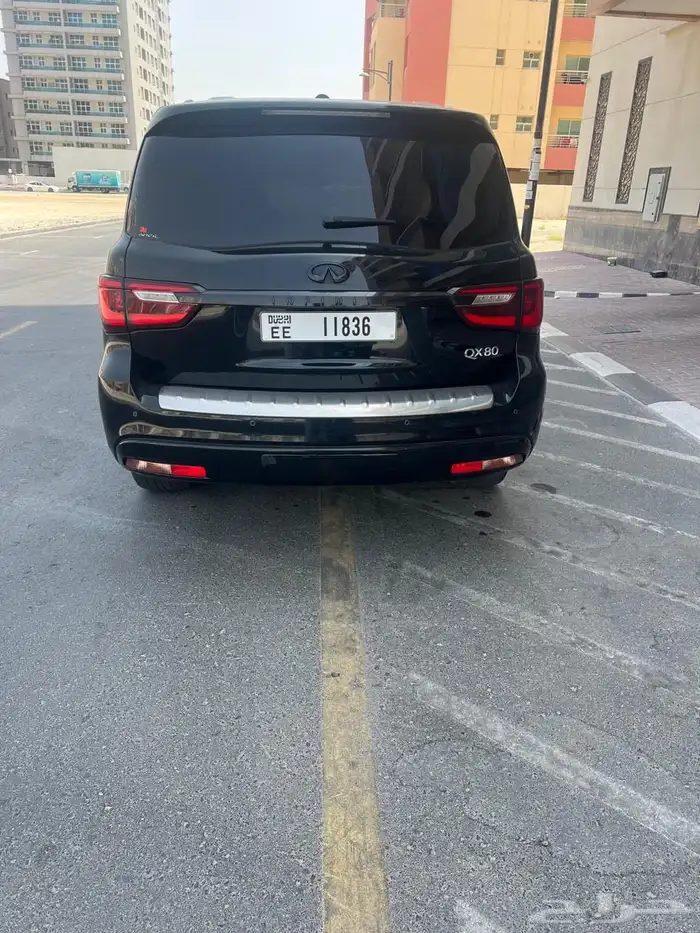 انفينتي QX80 فل كامل لوحة اماراتية 2019 4