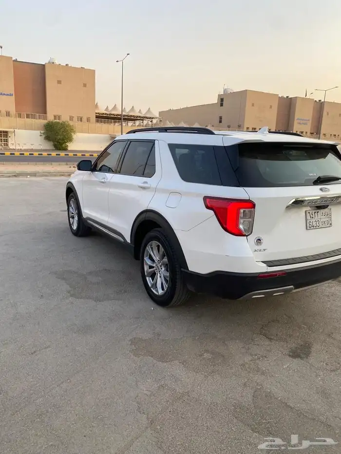 Ford Explore 2020 XLT Full option (توكيلات الجزيرة) 7