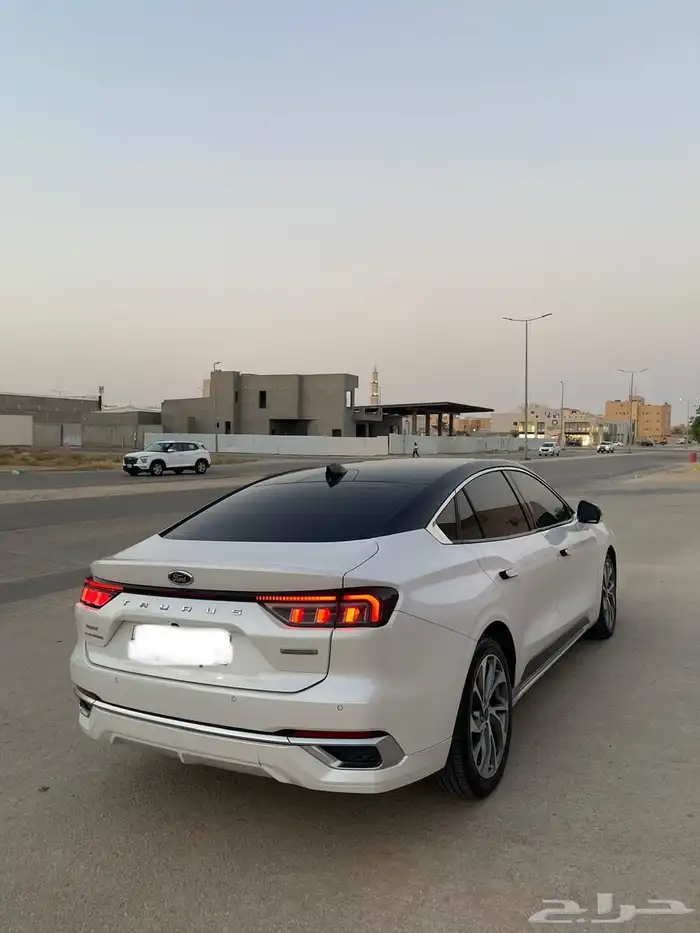 تورس للبيع 8