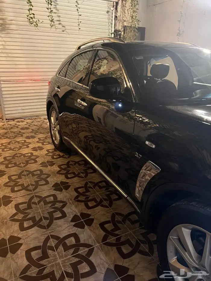 إنفينيتي qx70 2