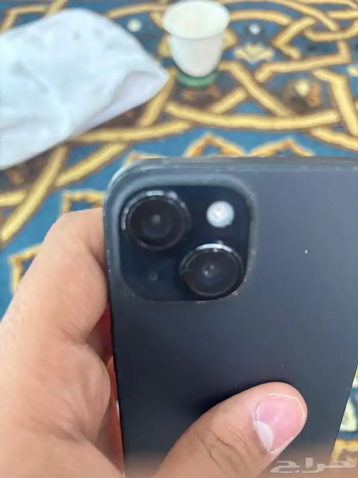 ايفون 15 أسود 3