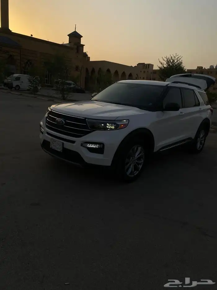 Ford Explore 2020 XLT Full option (توكيلات الجزيرة) 17