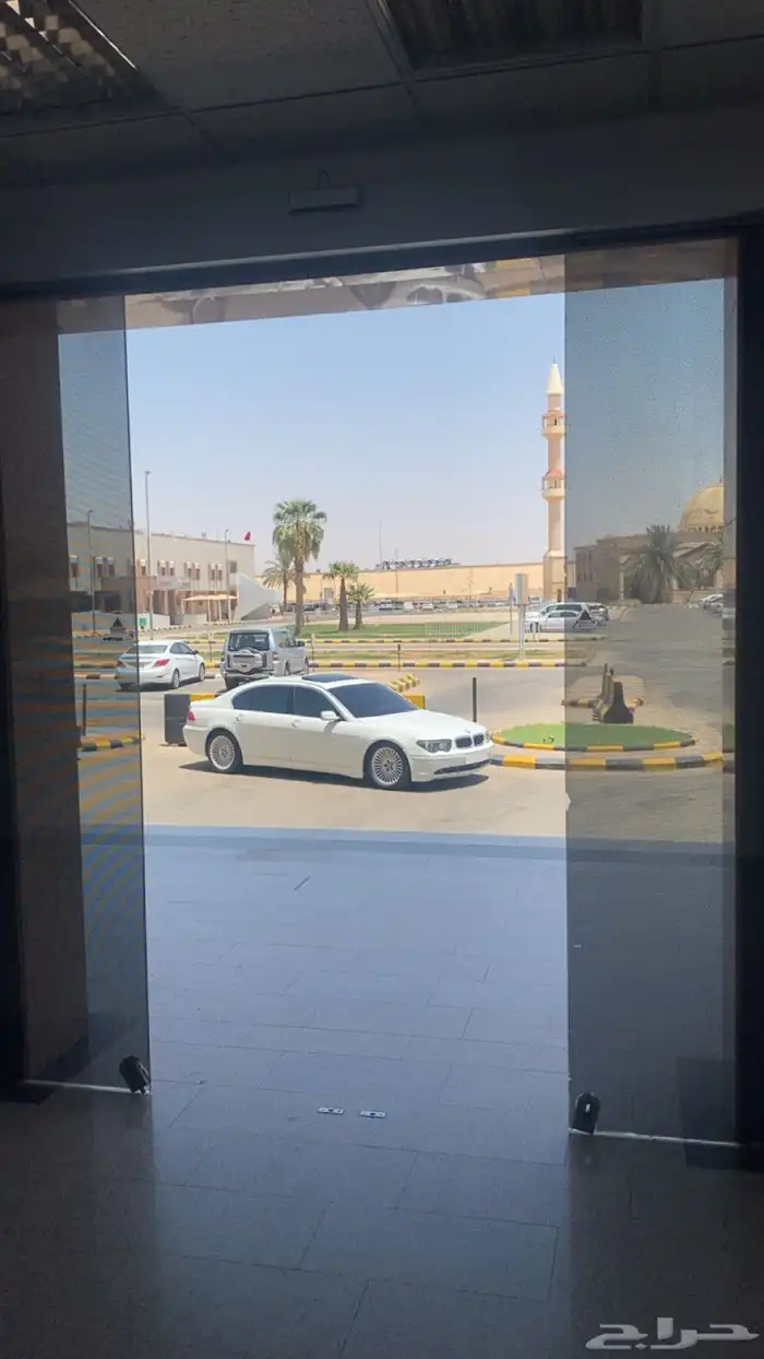 بي ام دبليو 760 12 سلندر 2003 2