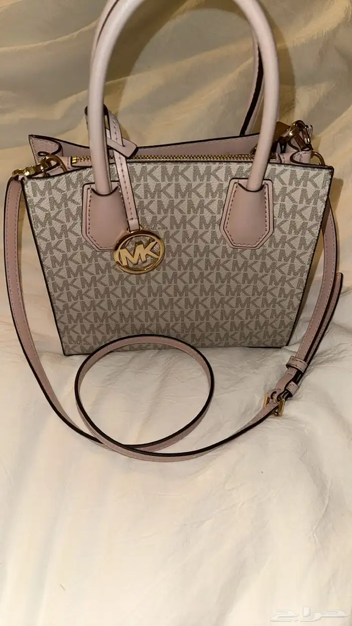 شنطة من Michael Kors أصلية 4