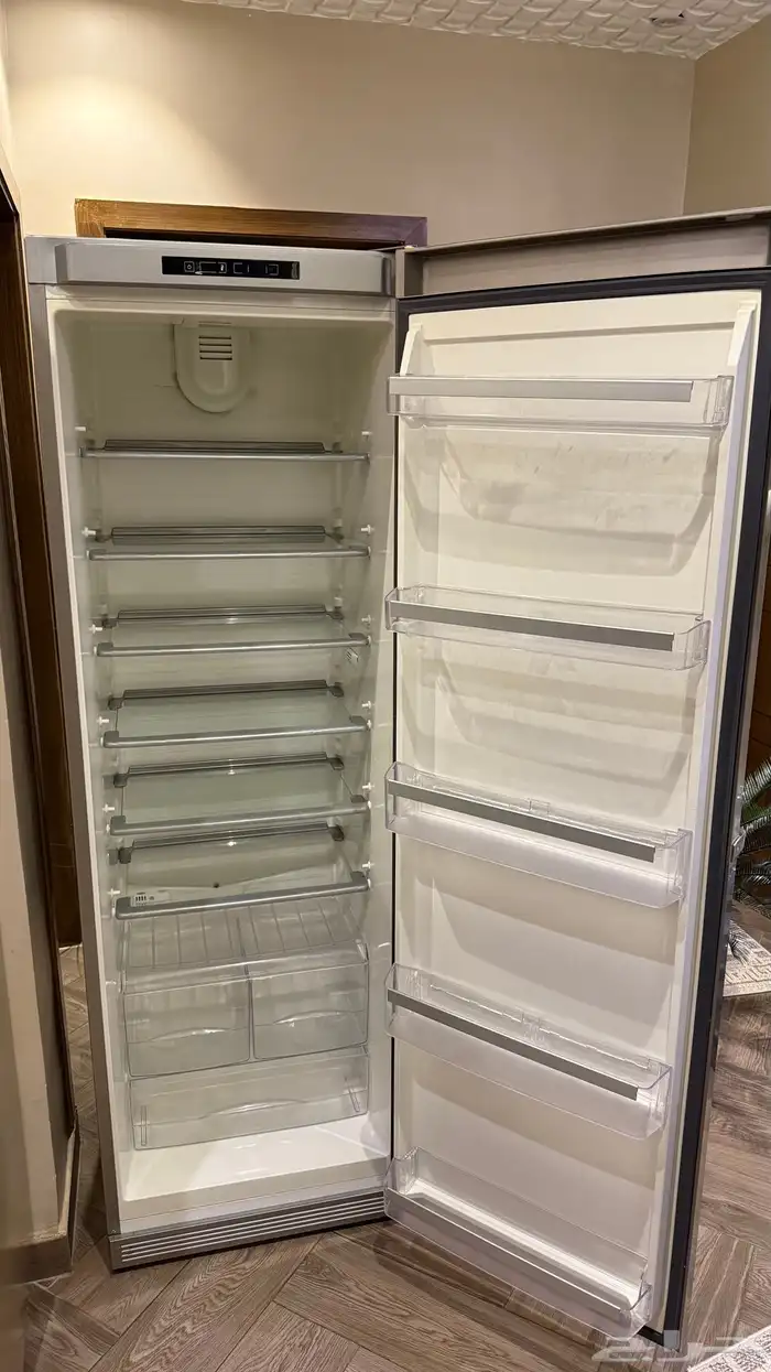 ثلاجة للبيع صناعة ايطالي 1