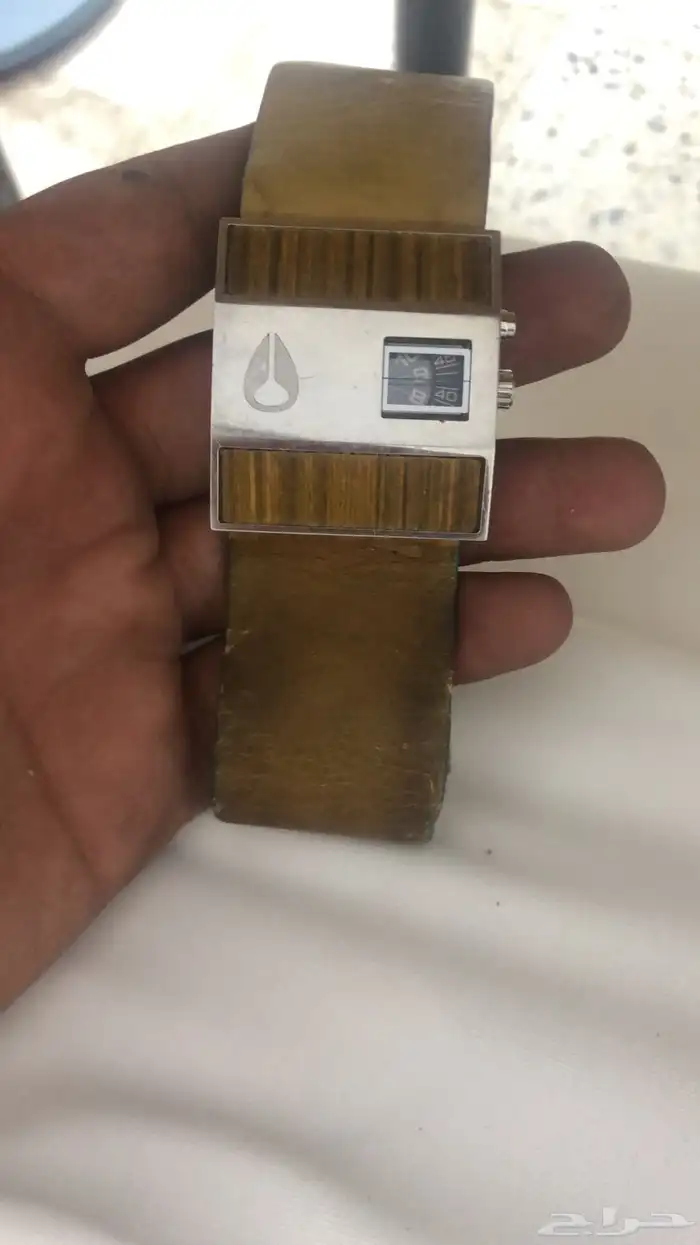 ساعه نيكسون 0