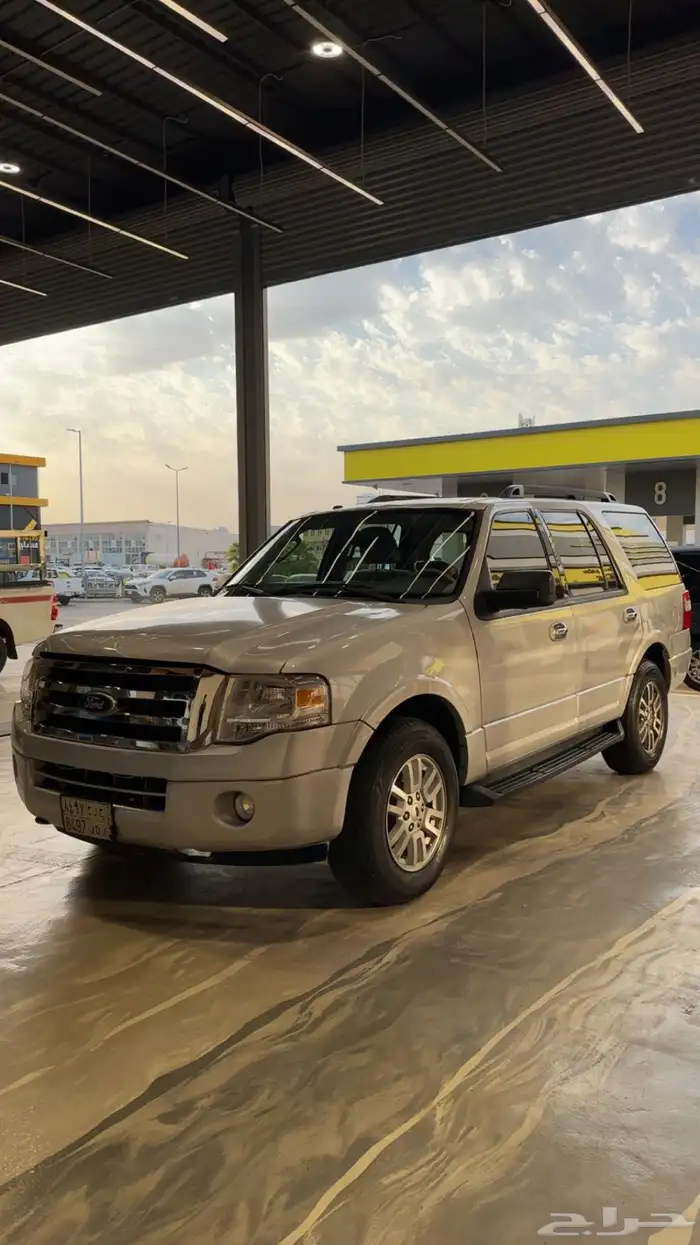 للبيع اكسبدشن 2013 2