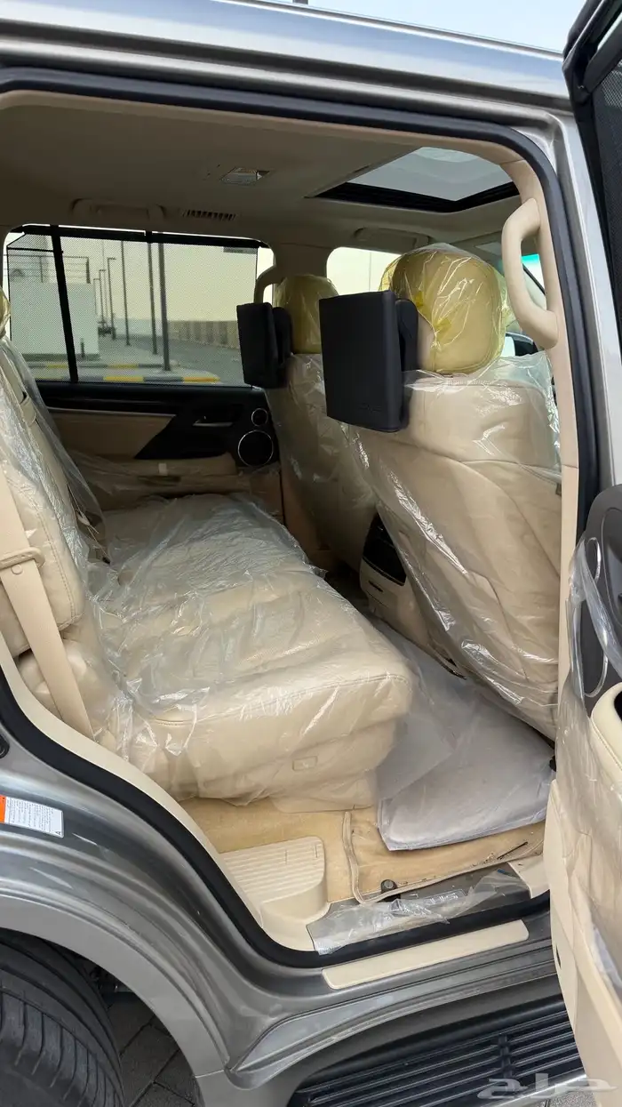 للبيع لكزس 2021 LX 570 S فل كامل سعودي 22