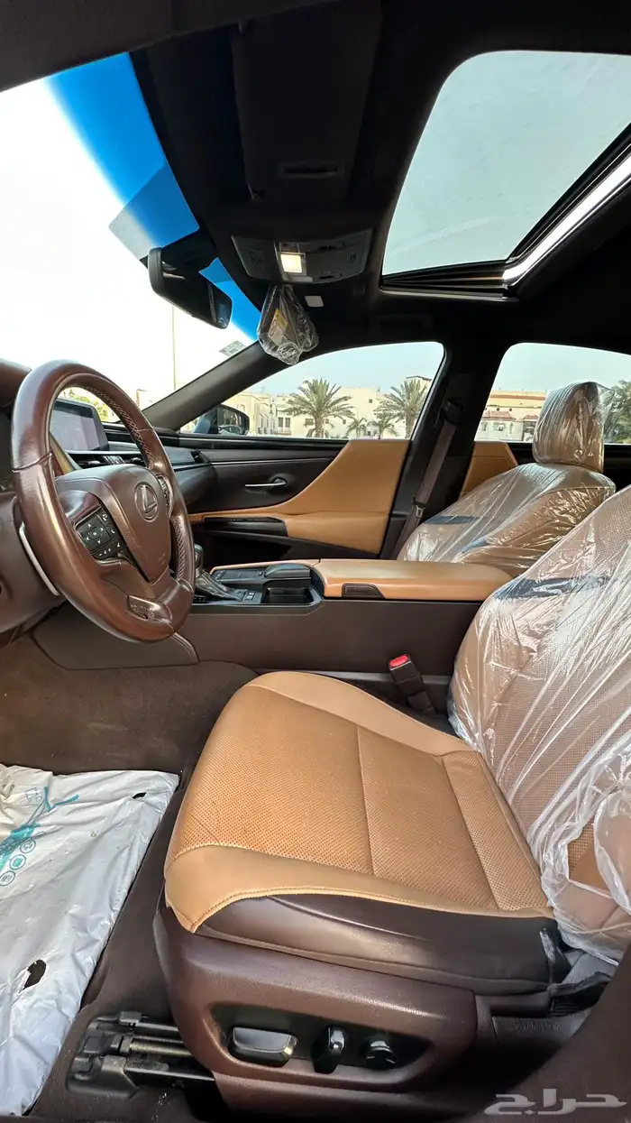 لكزس ES300H للبيع 16