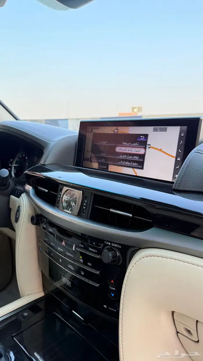 للبيع لكزس 2021 LX 570 S فل كامل سعودي 30