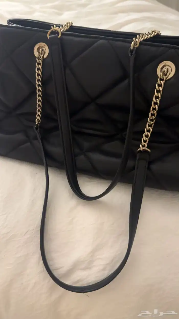شنطة DKNY الاصليه 6