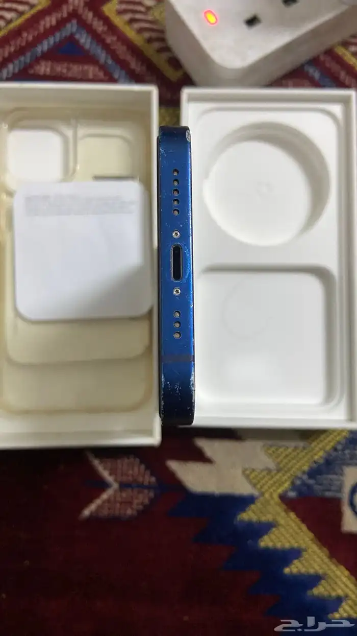 اعرض لكم ايفون 12 4