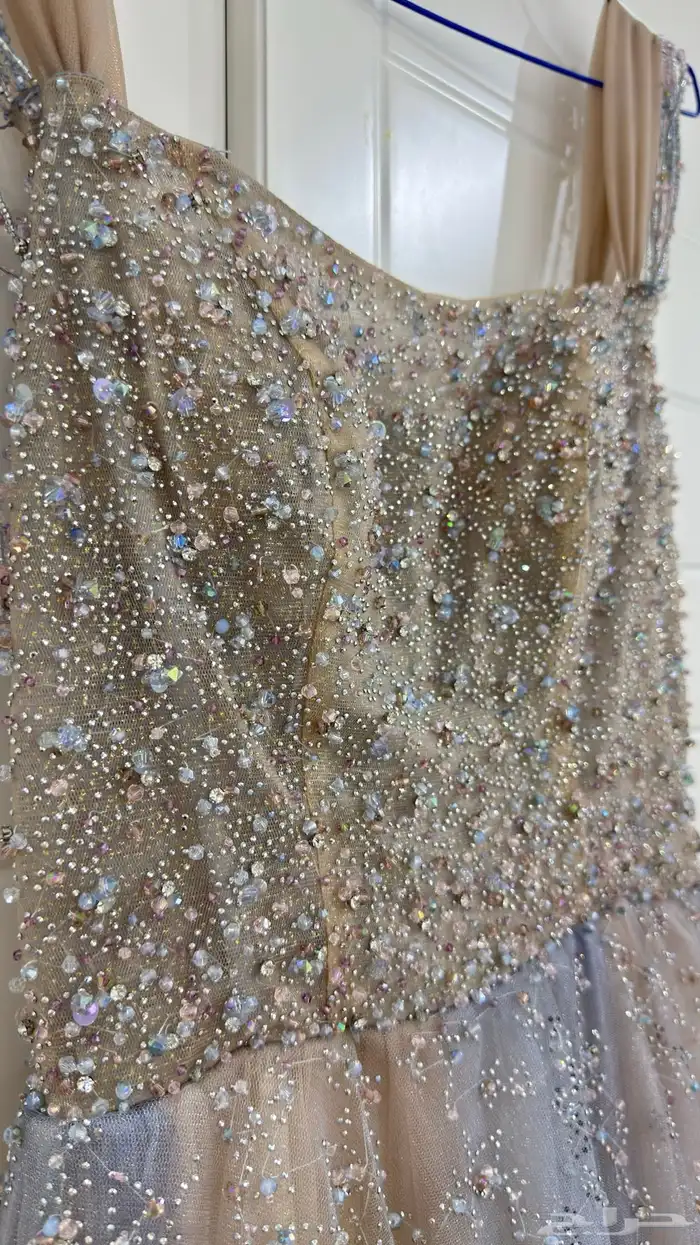 فستان سهرة لبسة واحدة للبيع مقاس s m 4