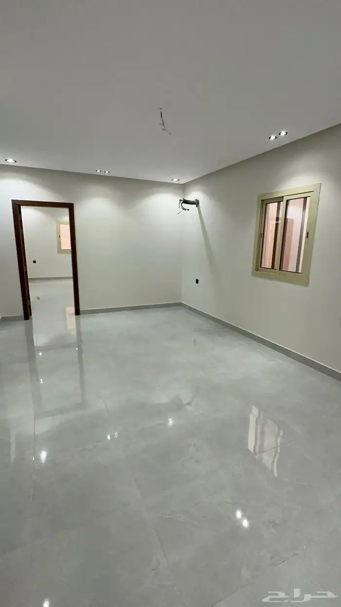 فيلا دوبلكس مساحة 450 م درج جانبي 21