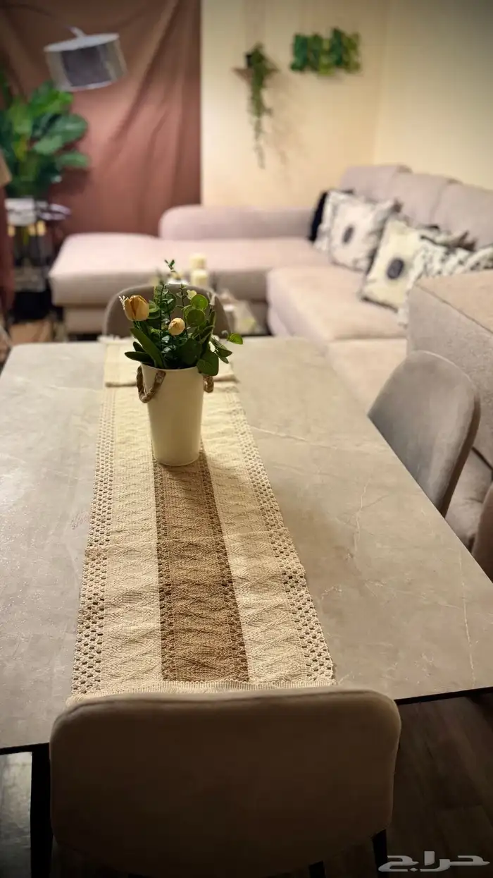 طاولة طعام أربعة عراسي 2